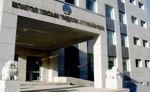 #ШУУД: ЦЭЦ | Ерөнхий сайдыг огцруулах УИХ-ын тогтоолыг хууль зөрчсөн эсэхийг хэлэлцэж байна